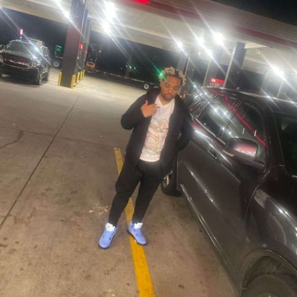 Meet your Posher, Justin